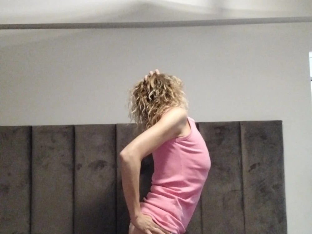 SweetMiaRose Chatroom