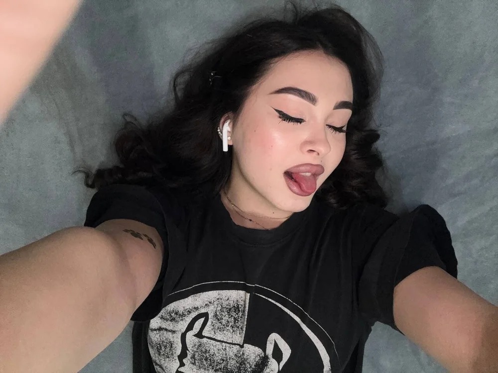 Sweet_BerryBabe Chatroom