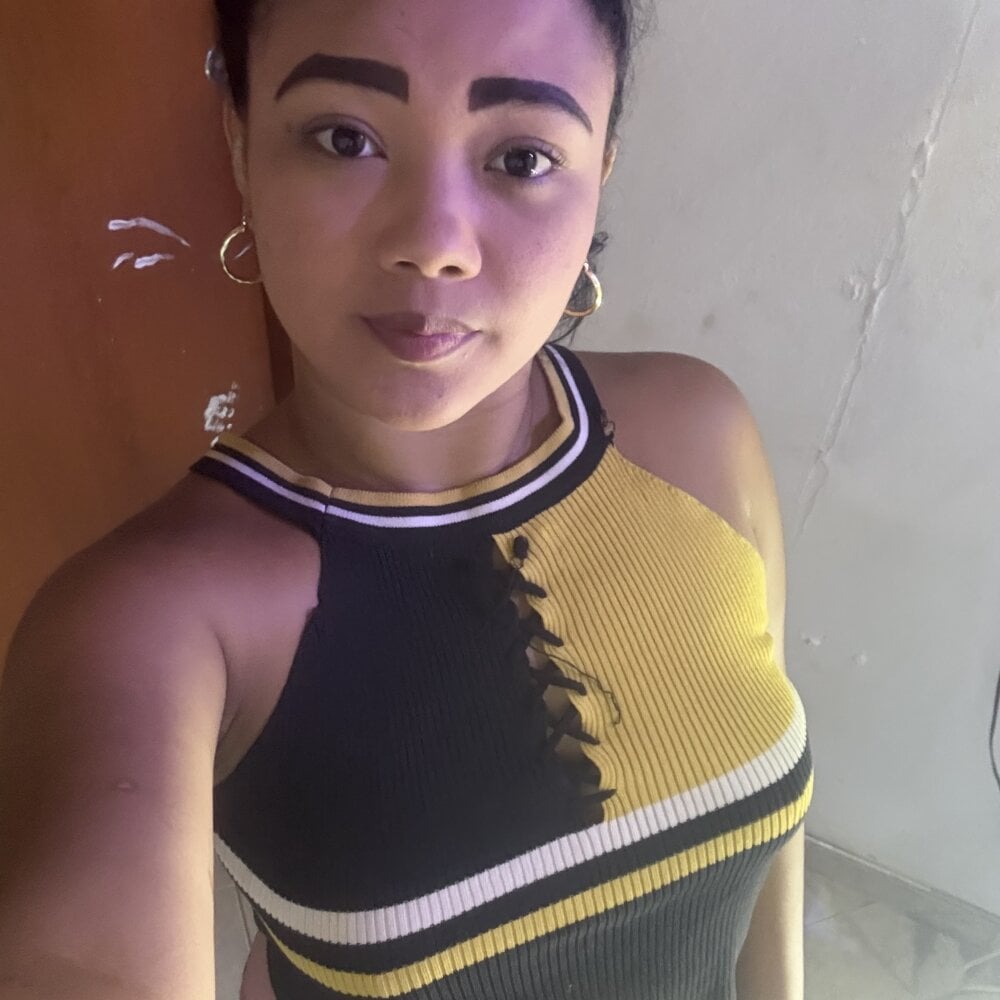 Sweet_couple79 Chatroom