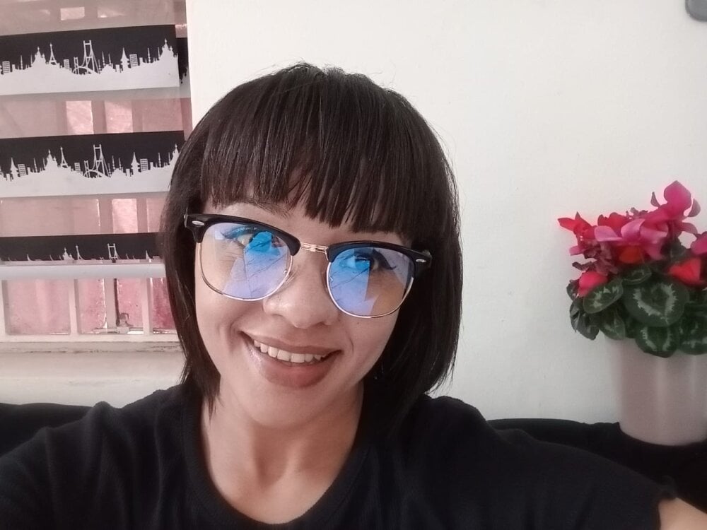 Sweetcaramel88 Chatroom