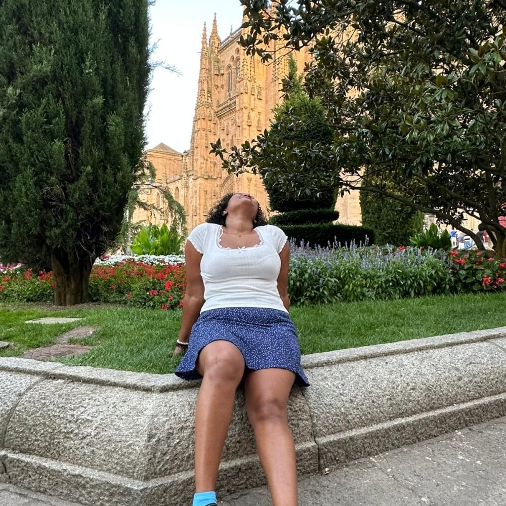 Sweety-Bon-Bon Chatroom