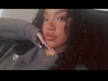 thiana-tay