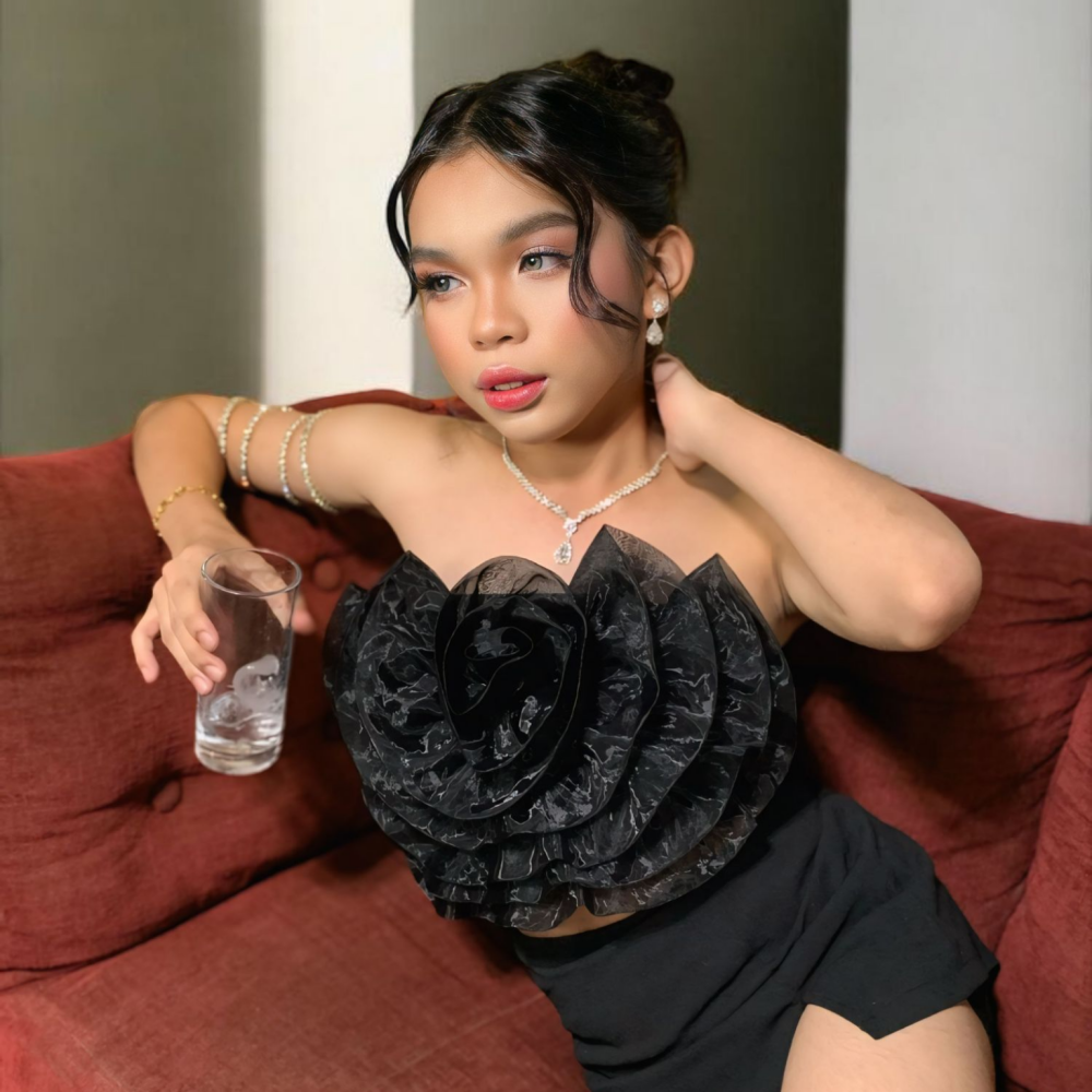 TWINKTRANSSHANEL Chatroom