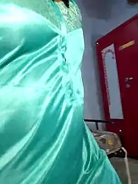 Tamil_MadhuSri Chatroom