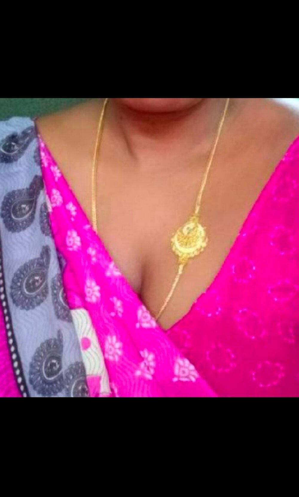 Tamilselviroja- Webcam Profile Picture Tamilselviroja- Chatroom