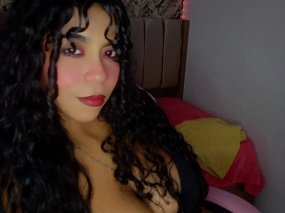 Taniaglam Chatroom