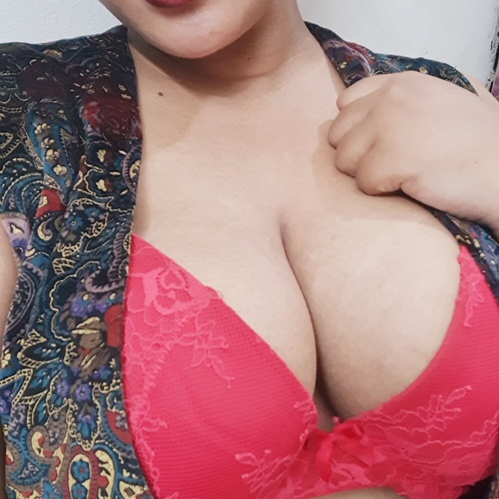 Tanisha-Sultana Webcam Profile Picture Tanisha-Sultana Chatroom