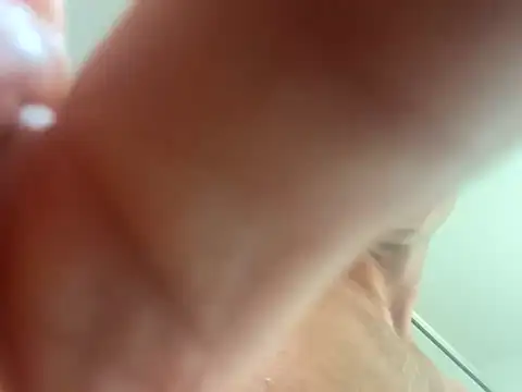 TaylorKingo Chatroom