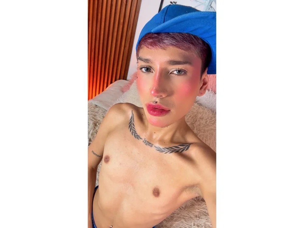 TaylorSnow Chatroom