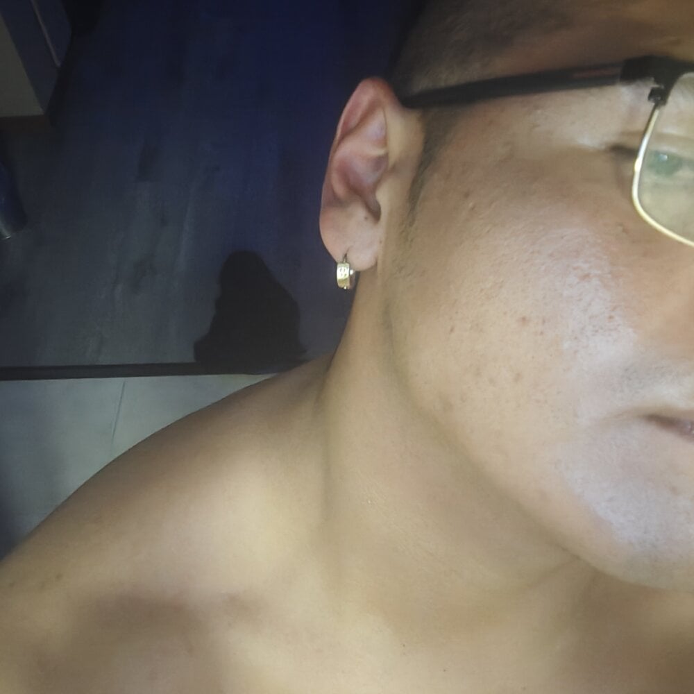 Teddybrocshow0011 Chatroom