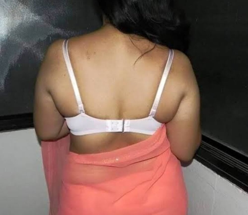 Telugu_servic_girl Chatroom