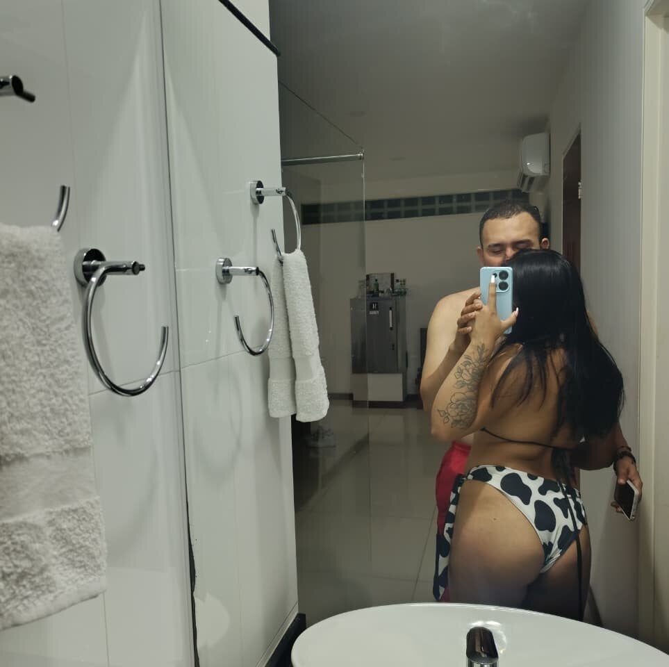 TemptationDual Chatroom