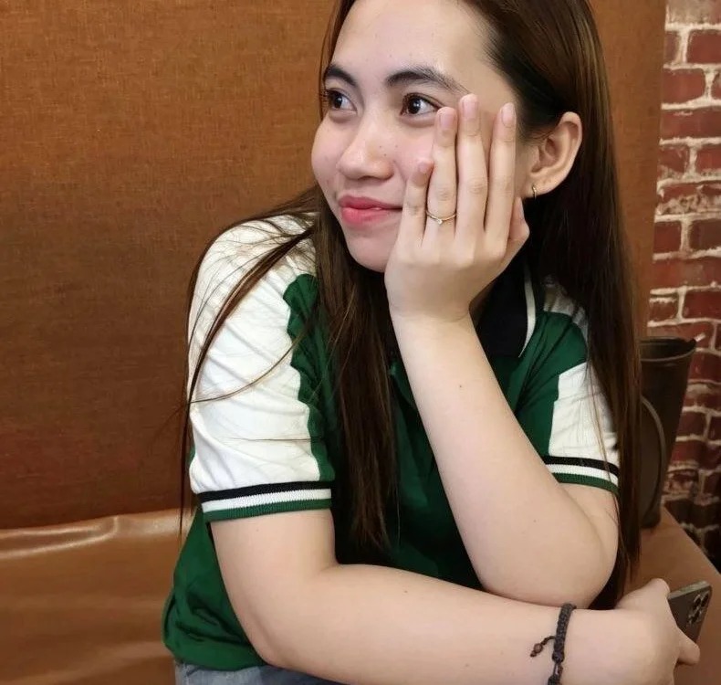 TenishaFontanini Chatroom