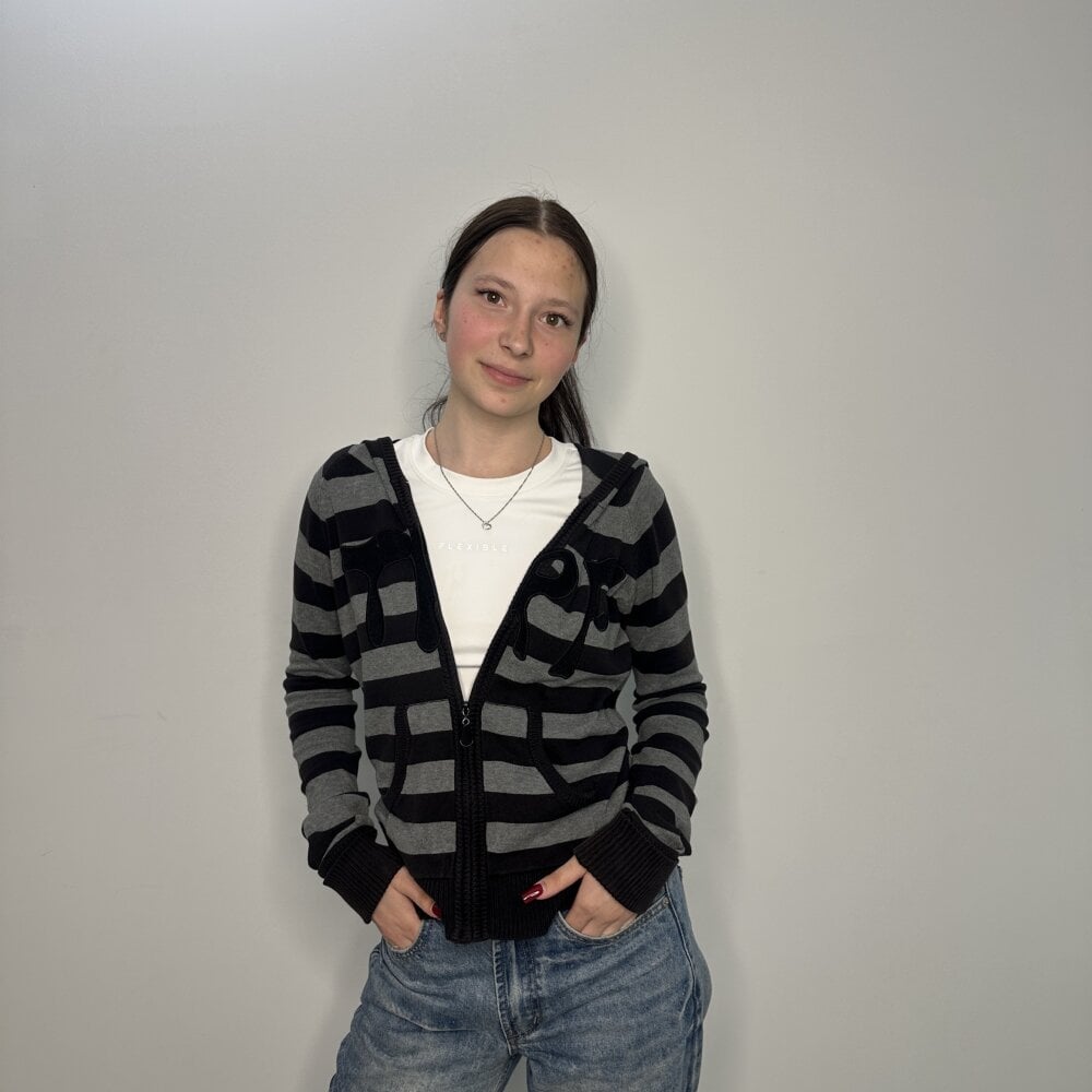 TeshaIvancevic Chatroom