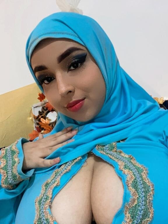 ThanaHaluff Chatroom