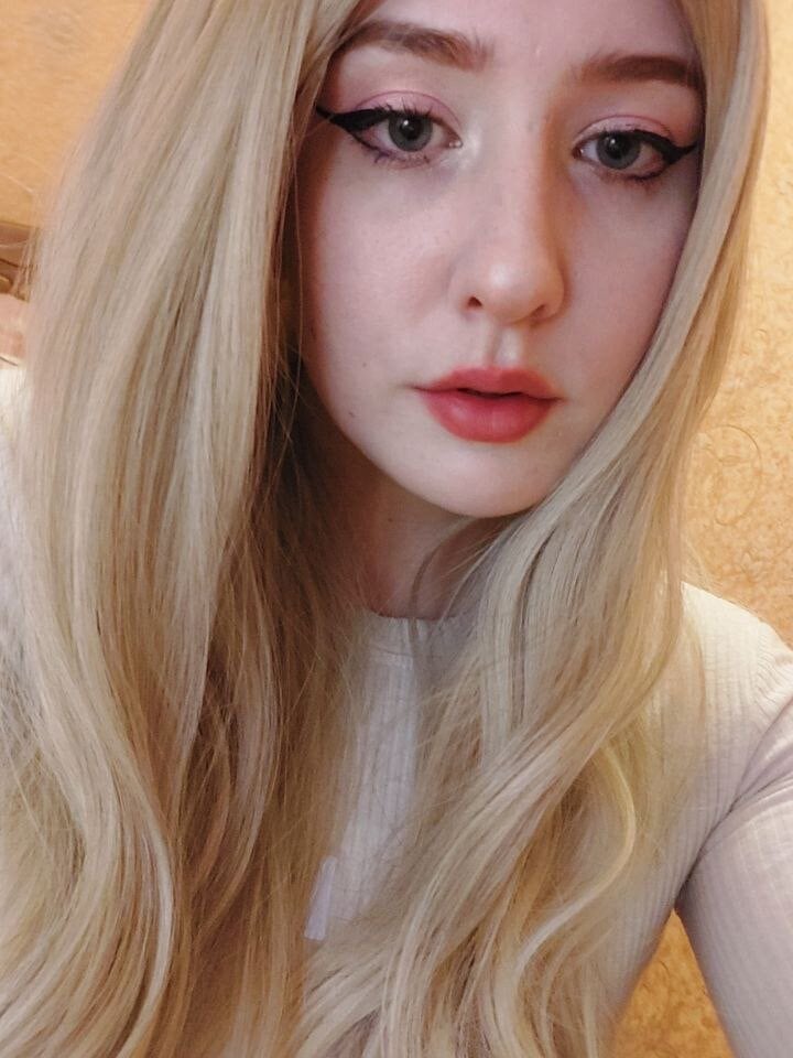 The-Sweet-Rose Chatroom