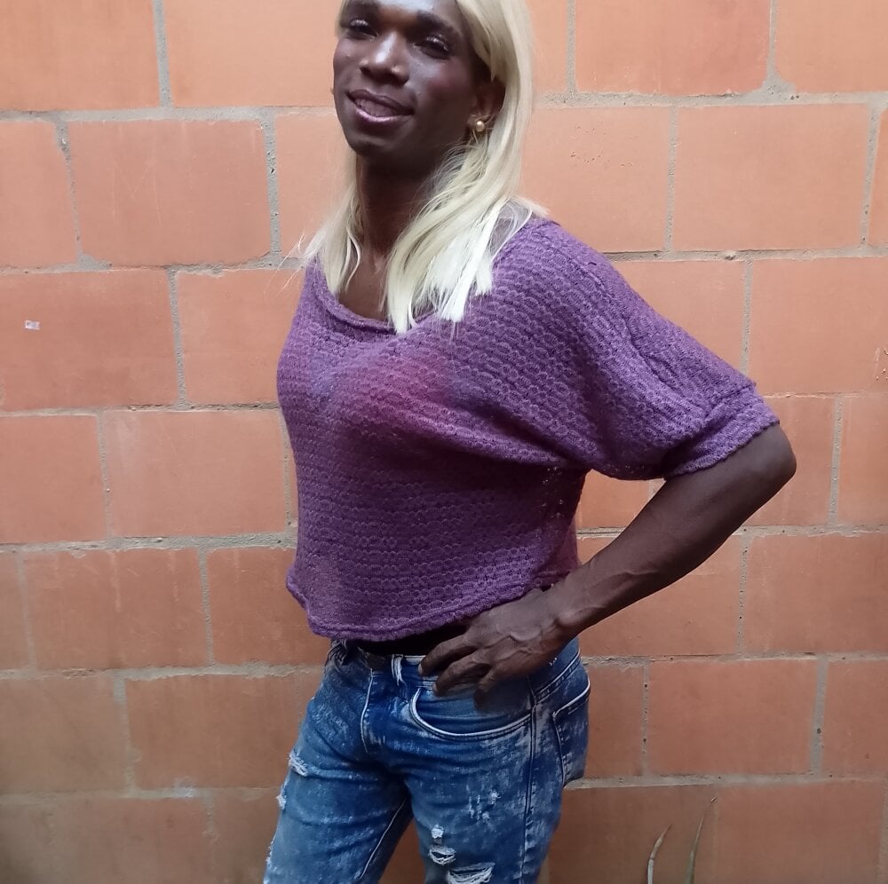 TheXEbonyxxx Chatroom