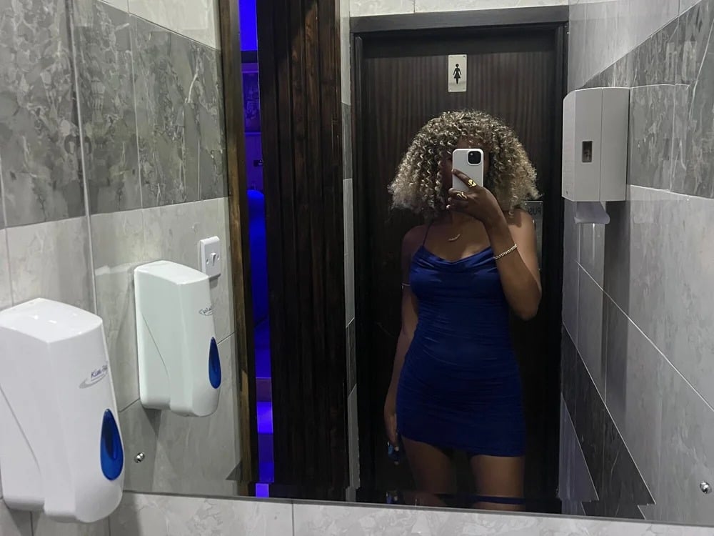 The_Barbie_2 Chatroom