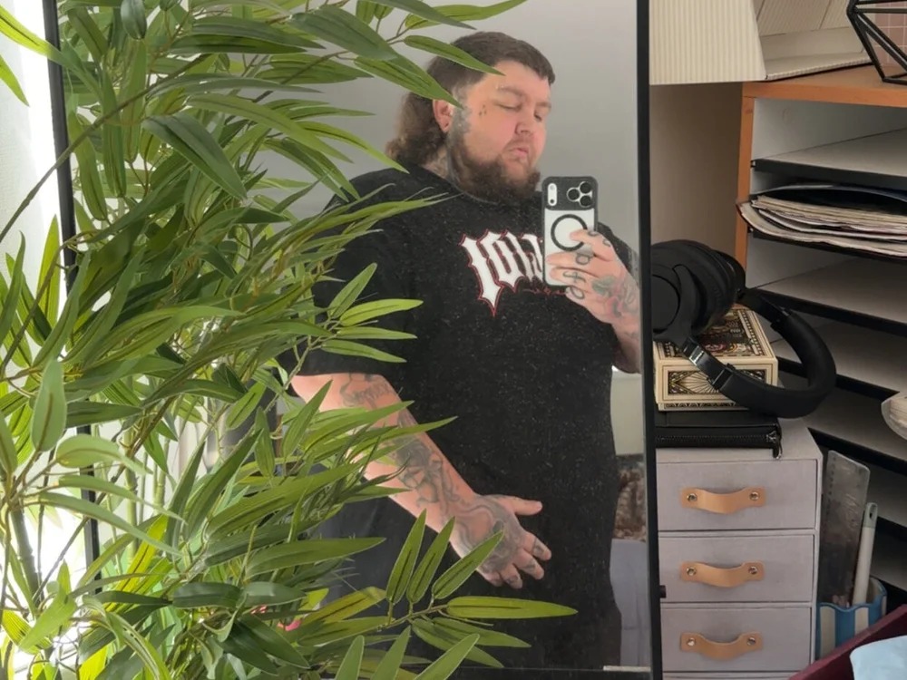 Thekinkyguy92 Chatroom