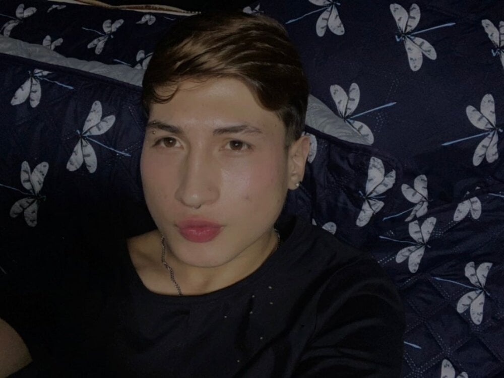 Theo_Sky Chatroom