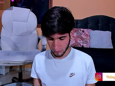thhiago-tay's Live Webcam thhiago-tay