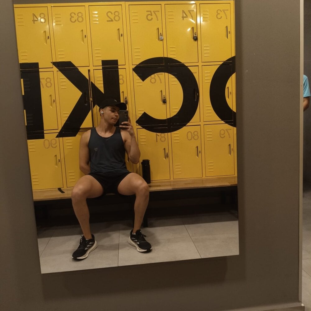 ThiagoConor Chatroom