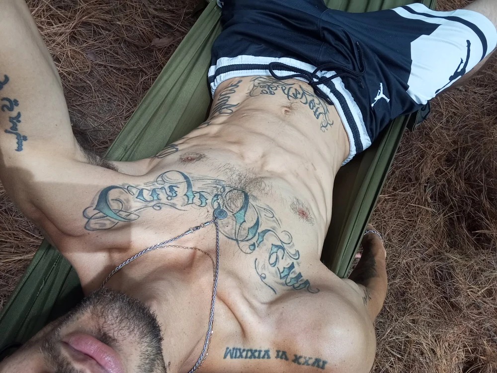 Thiago_Monteiro Chatroom