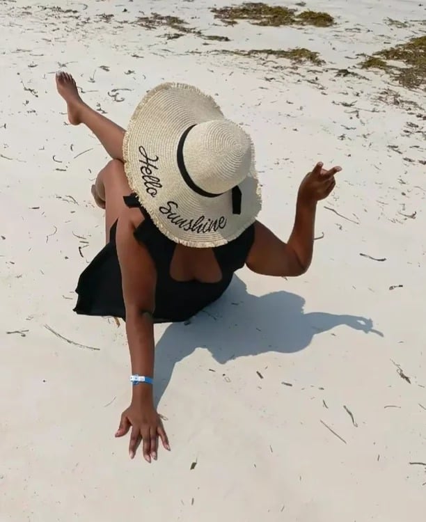 Thicbootymendy Chatroom