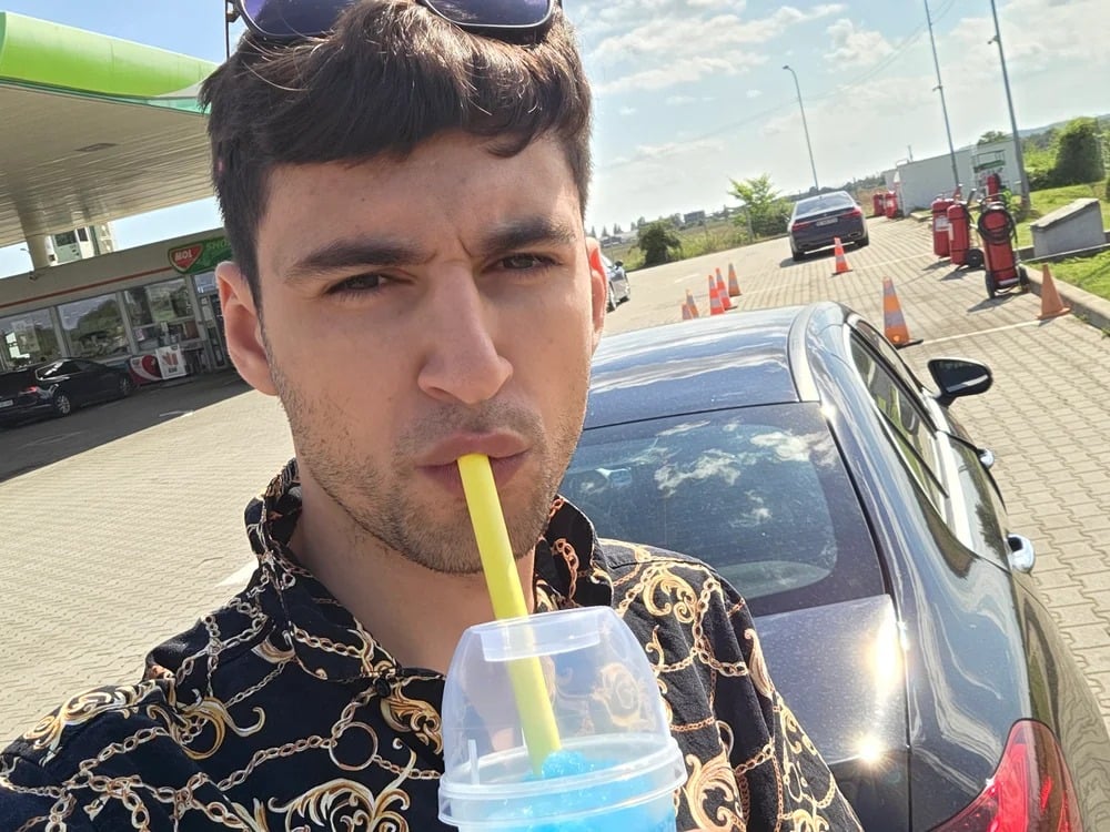 ThickJacob Chatroom
