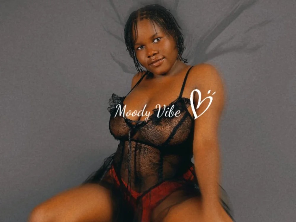 Thick_sally Chatroom