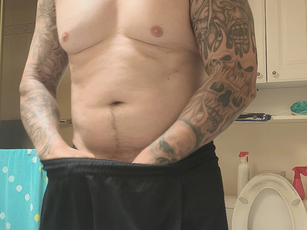 ThickaThuckDick07 Chatroom