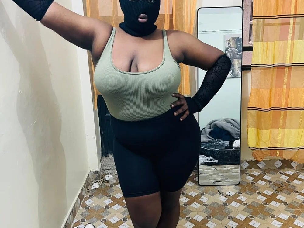 Thickshappy Chatroom