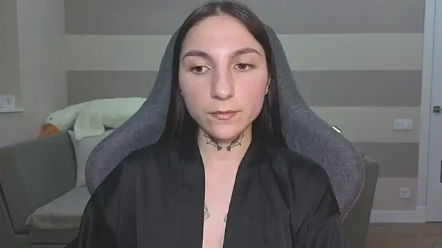 Tiaraniriya Chatroom