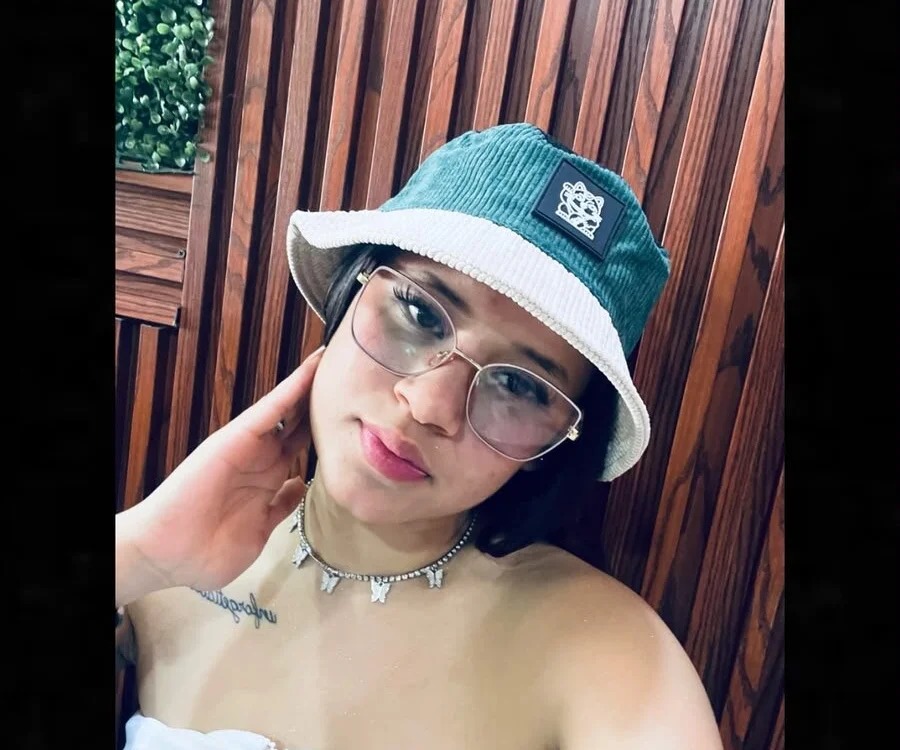 Tifanny-Val Chatroom