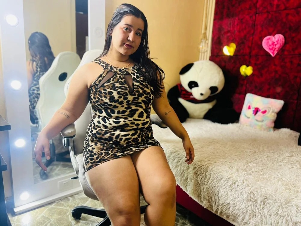 TifannyConors Chatroom