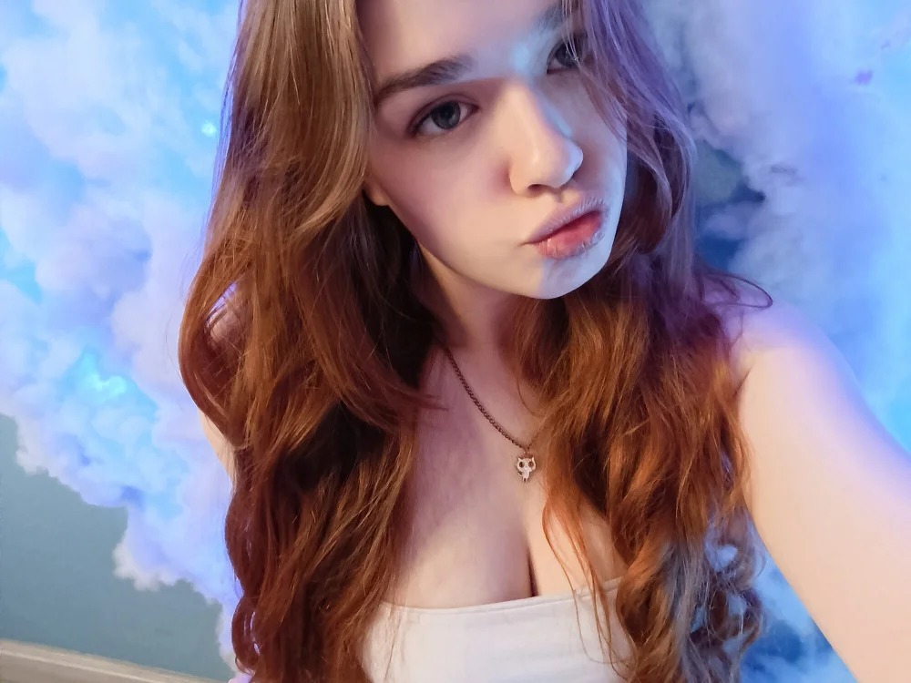 TiffanyVex Chatroom
