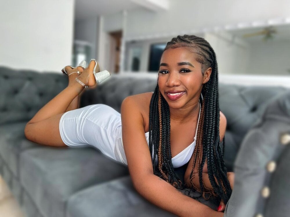 Tina_Holden Chatroom