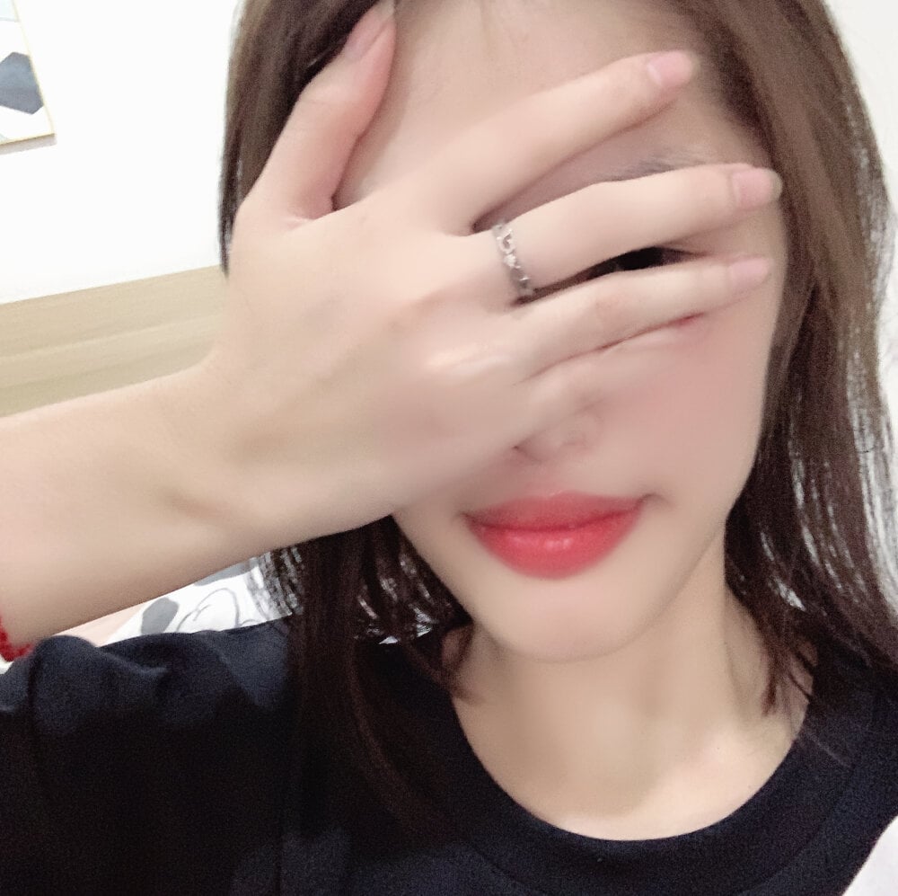 Tinaa-22 Chatroom