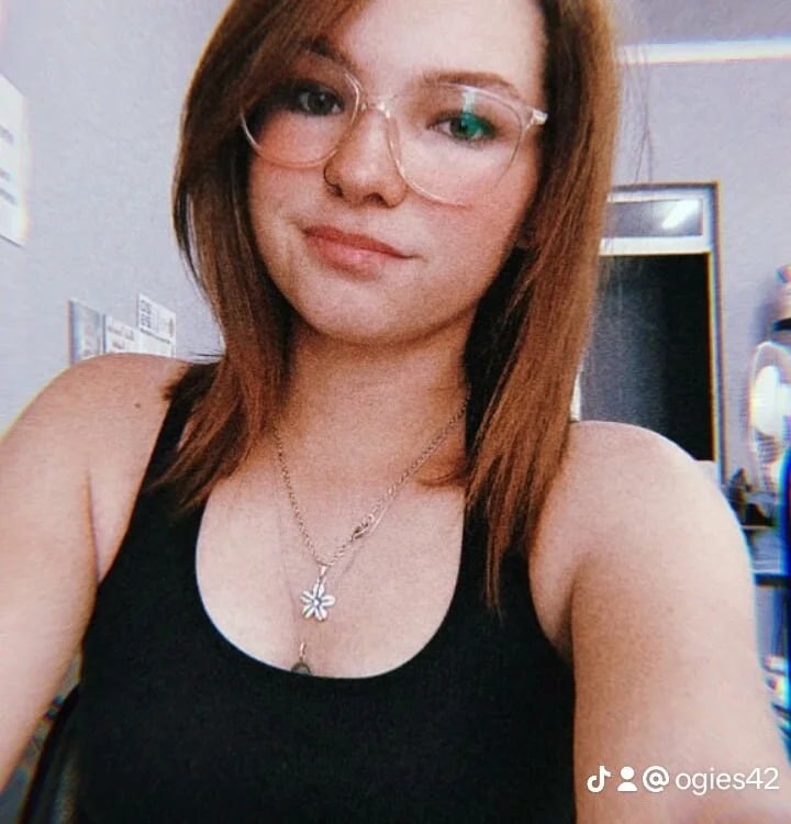 Tinybabeplays Chatroom