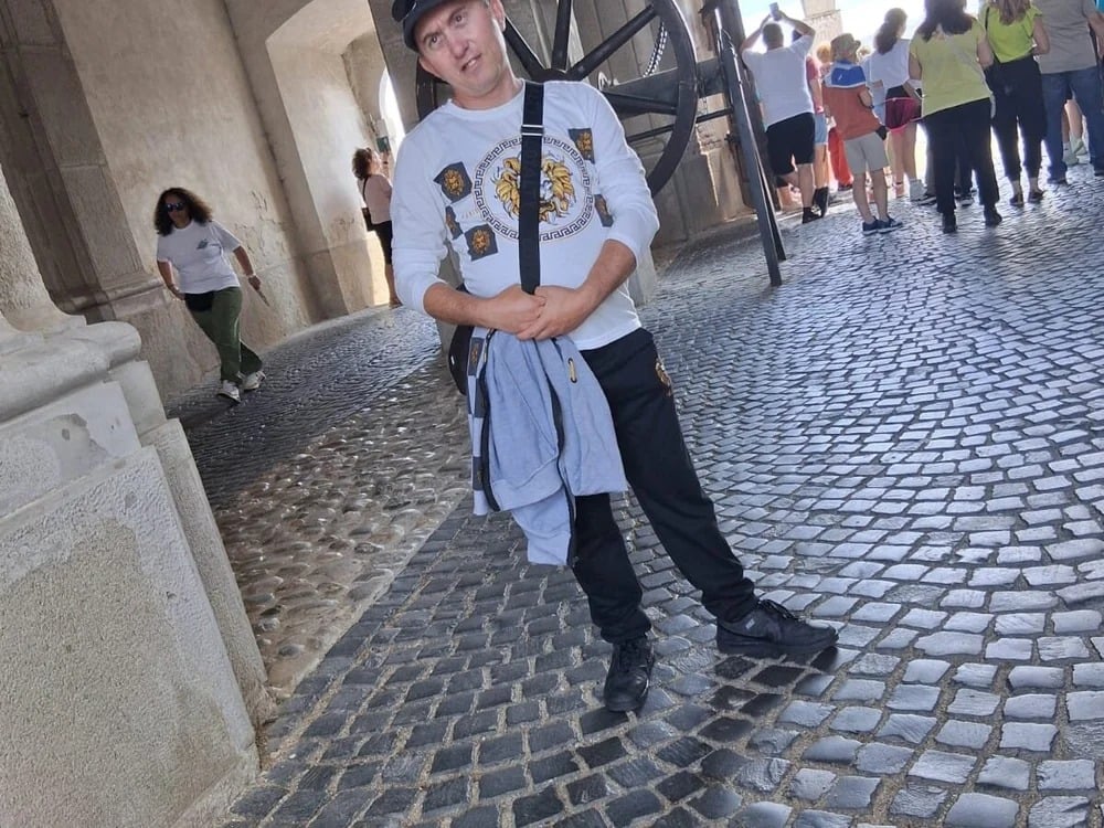 TirelessLot3 Chatroom