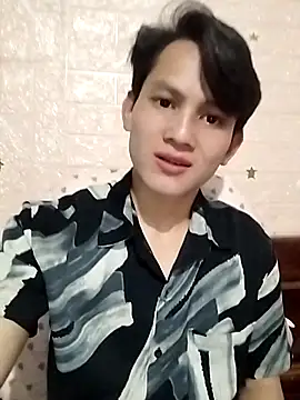 Tngia Chatroom