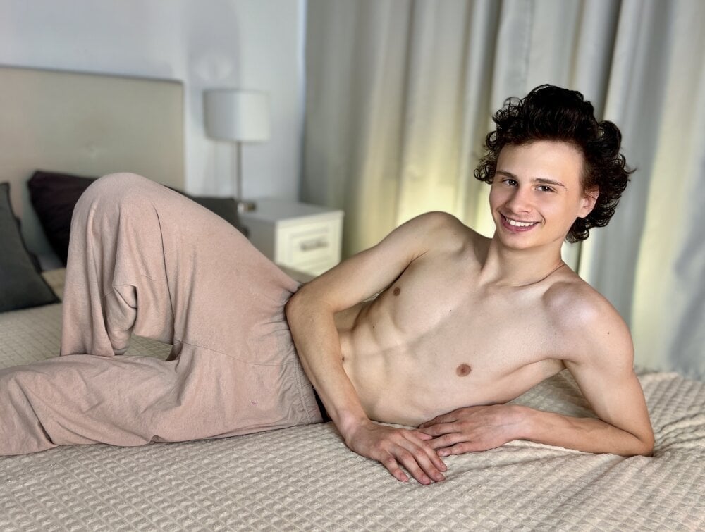 Tom_Williamse Chatroom