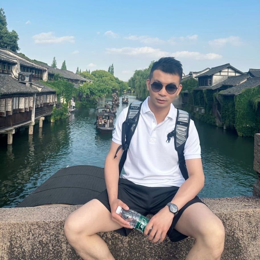 TommyZhao10 Chatroom