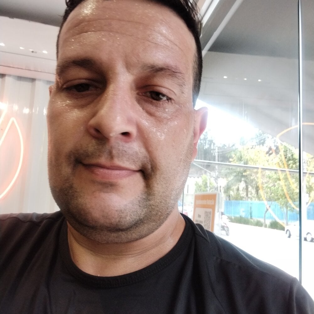 Topezinho123 Chatroom