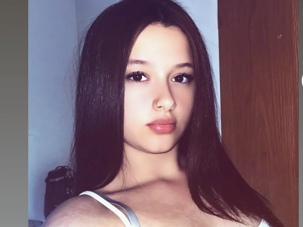ToxicAngelX Chatroom