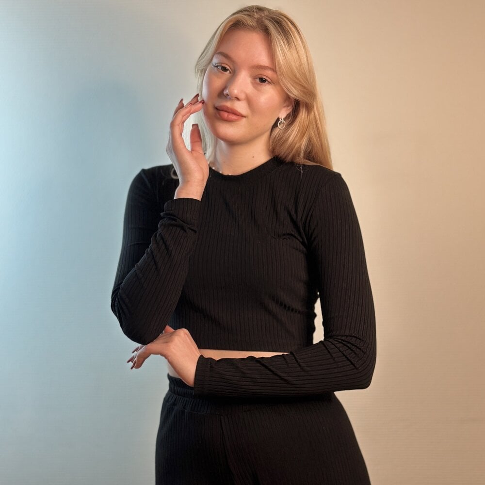 ToyaBosques Chatroom