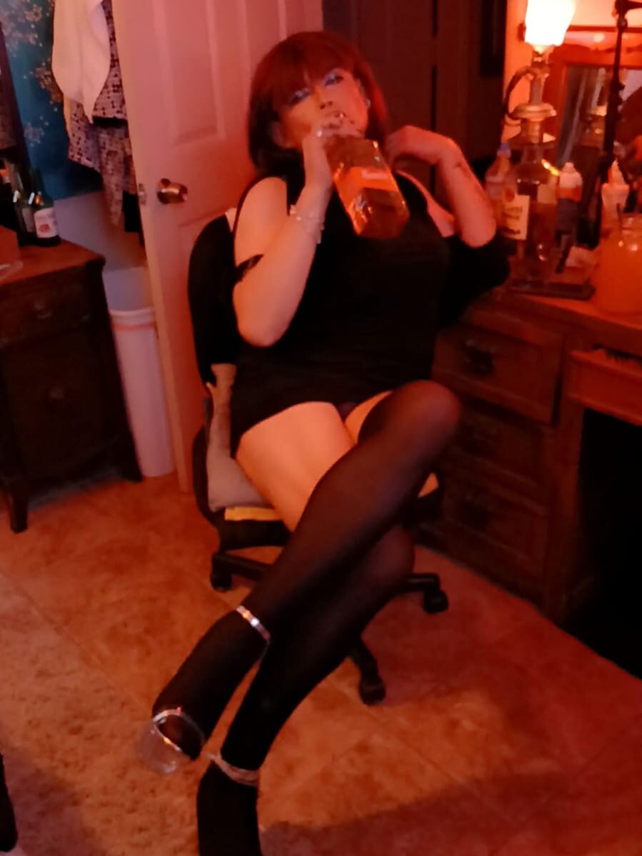 TransFionaLuv Chatroom
