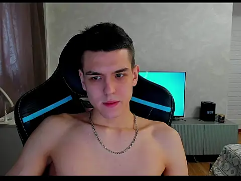 TravisRevas Chatroom