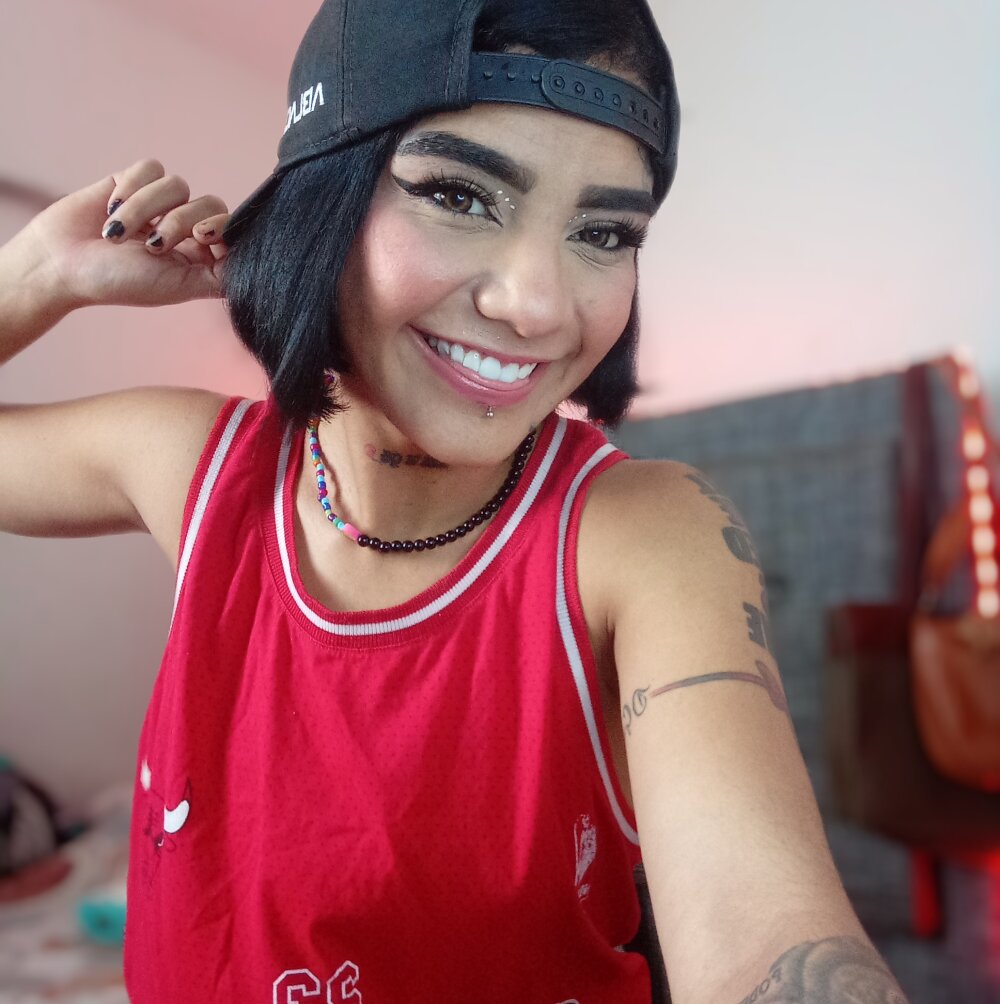 Trinna_harperr Chatroom