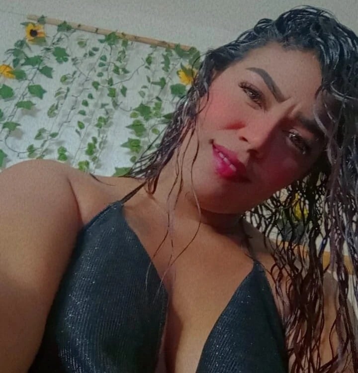 TwoBadGirls__ Chatroom